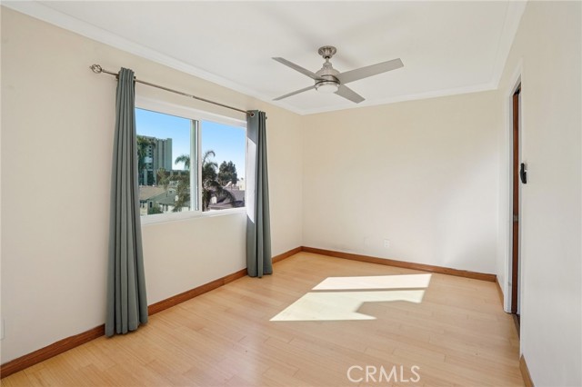 Detail Gallery Image 17 of 33 For 100 Hermosa Ave 3a,  Long Beach,  CA 90802 - 2 Beds | 2 Baths