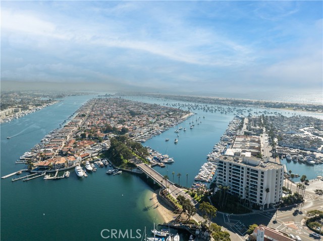 Detail Gallery Image 3 of 17 For 601 Lido Park Dr 6d,  Newport Beach,  CA 92663 - 2 Beds | 2/1 Baths