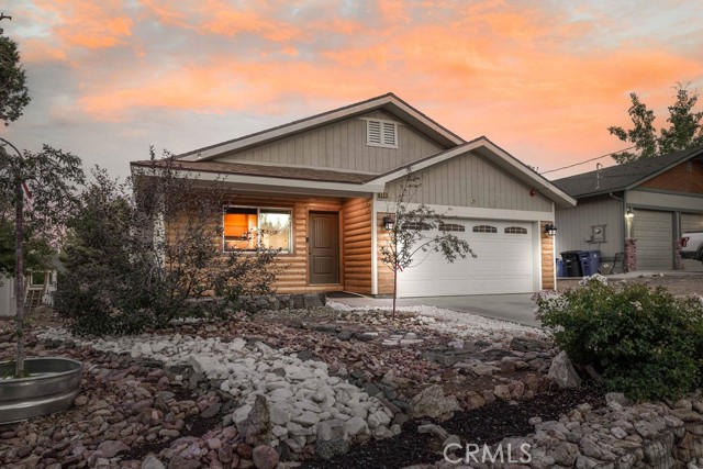Detail Gallery Image 1 of 38 For 330 Sites Way, Big Bear City,  CA 92314 - 3 Beds | 2 Baths