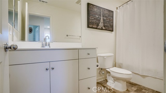 Detail Gallery Image 38 of 48 For 12848 Crown Hill Way, Moreno Valley,  CA 92555 - 3 Beds | 2/1 Baths