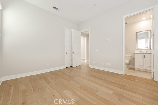 Detail Gallery Image 12 of 32 For 61 Einstein, Irvine,  CA 92618 - 4 Beds | 3/2 Baths