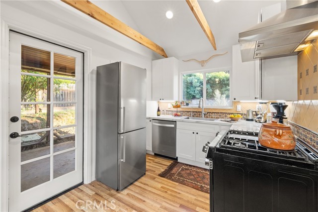 Detail Gallery Image 13 of 41 For 95 Taormina Ln, Ojai,  CA 93023 - 1 Beds | 1 Baths