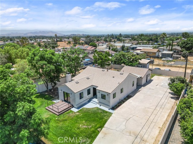 Detail Gallery Image 1 of 1 For 4153 Pyrite St, Jurupa Valley,  CA 92509 - 3 Beds | 2 Baths