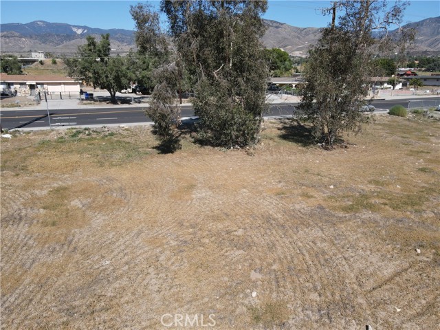 6909 Victoria Avenue, Highland, California 92346, ,Commercial Lease,For Rent,6909 Victoria Avenue,CRIV23198008