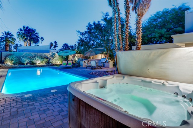Detail Gallery Image 47 of 69 For 576 E Desert Holly Cir, Palm Springs,  CA 92262 - 3 Beds | 2 Baths