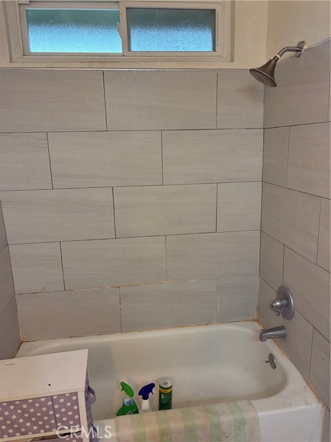 1144 N Glenwood Ave, Rialto CA: https://media.crmls.org/medias/b39cf117-bfaa-4d42-8f4b-4c41d3416390.jpg