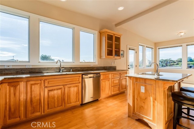 Detail Gallery Image 25 of 69 For 305 Ivar Street, Cambria,  CA 93428 - 3 Beds | 3/1 Baths