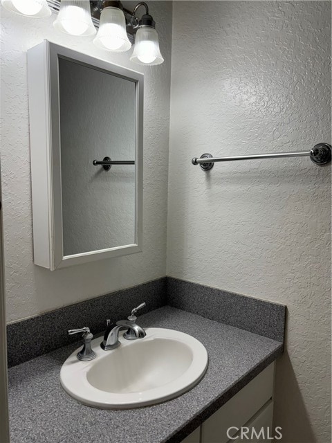 Detail Gallery Image 11 of 14 For 1000 Central Ave #42,  Riverside,  CA 92507 - 2 Beds | 2 Baths