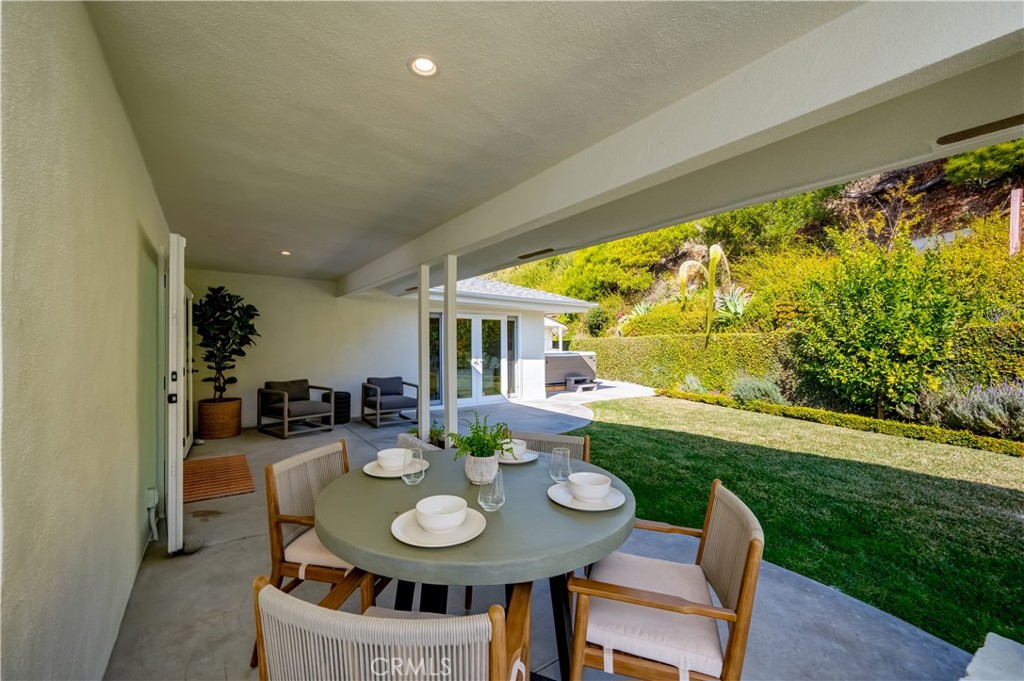 B39efcee D088 4dd5 8c31 Cc836116b073