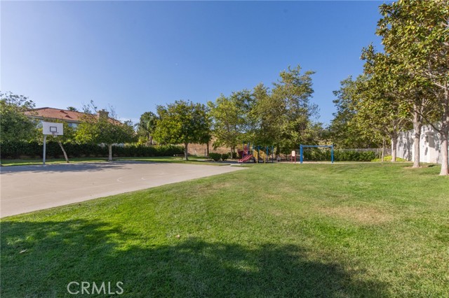 15535 Mallory Court, Moorpark CA: https://media.crmls.org/medias/b39efed6-4bbd-4f54-bb63-30d63da5a77c.jpg