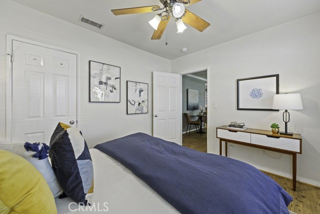 Detail Gallery Image 17 of 44 For 1832 N Brighton, Burbank,  CA 91506 - 2 Beds | 1 Baths