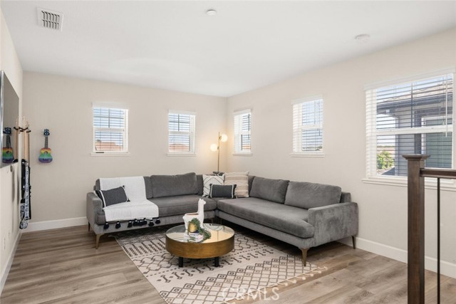 27 Bentwater loop, Chico CA: https://media.crmls.org/medias/b39f6678-86fc-4887-9d8d-92e1583fd693.jpg