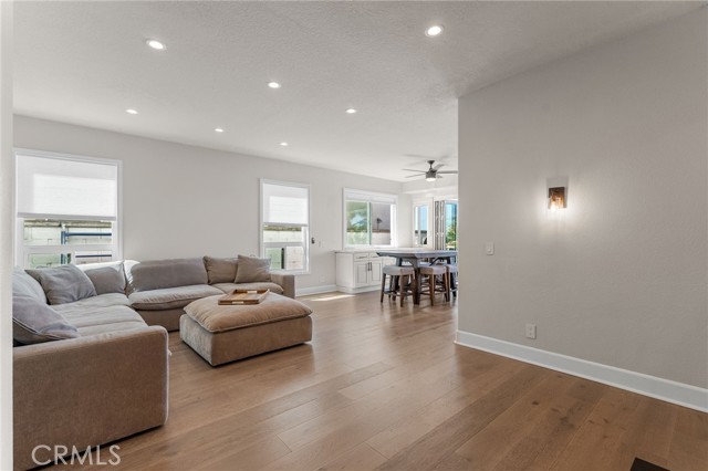 25 Larkfield
