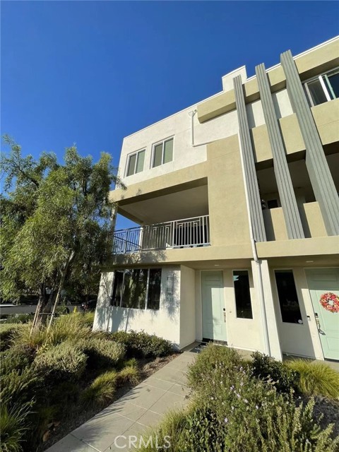 331 Magnet, Irvine, CA 92618