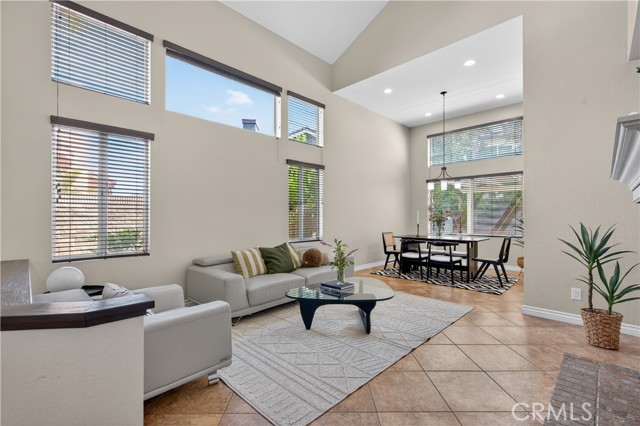 Detail Gallery Image 4 of 51 For 4997 Agate, Chino Hills,  CA 91709 - 3 Beds | 2/1 Baths