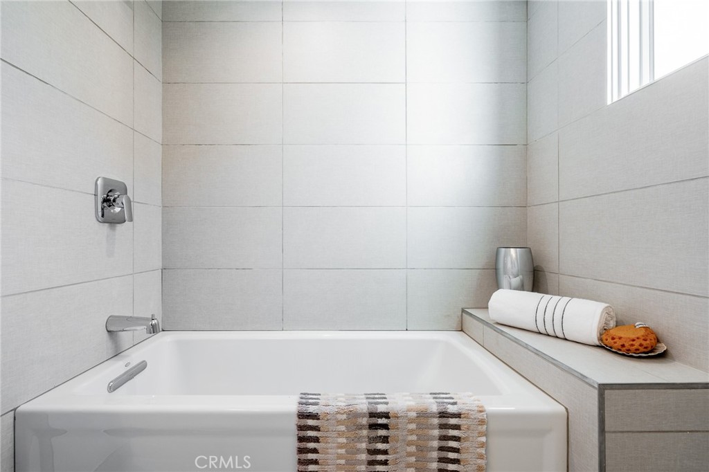 MLS #AR25079502 image #26