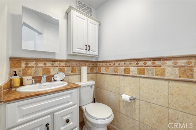 11159 La Maida Street, North Hollywood CA: https://media.crmls.org/medias/b3a2cb9a-fcaf-44c9-b81f-9e9677afdcc3.jpg