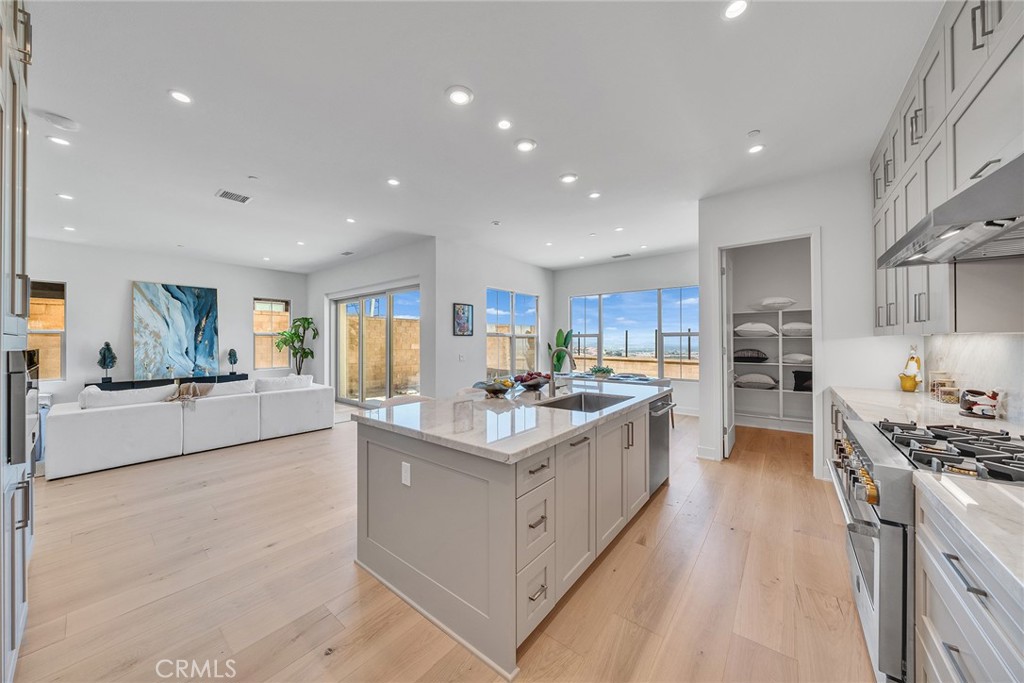 B3a32ca3 6f56 45ce Afab A0e8ed391b52