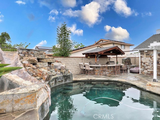 25322 Romera Place, Lake Forest CA: https://media.crmls.org/medias/b3a342e6-4779-4bcd-8b94-36988ee86044.jpg