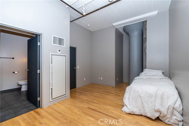 Detail Gallery Image 14 of 23 For 420 S San Pedro St #218,  Los Angeles,  CA 90013 - 1 Beds | 1 Baths