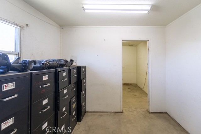 42052 3rd Street, Lancaster, California 93535, ,Commercial Lease,For Rent,42052 3rd Street,CRBB24251746