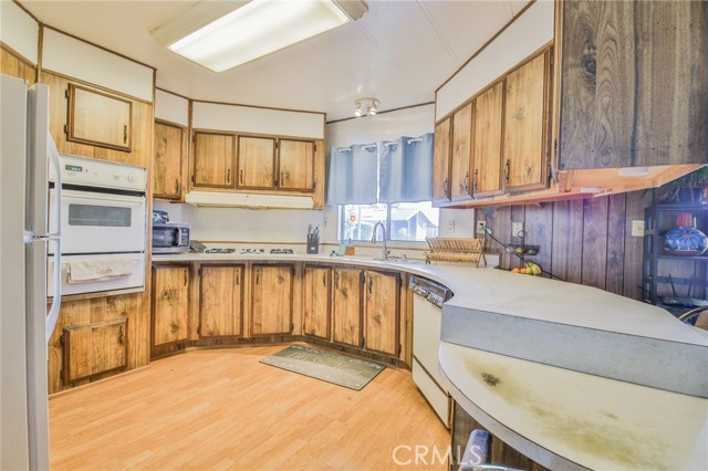 2131 San Bernardino Road, West Covina CA: https://media.crmls.org/medias/b3a4096a-fdc4-4105-83ee-87c64008525e.jpg