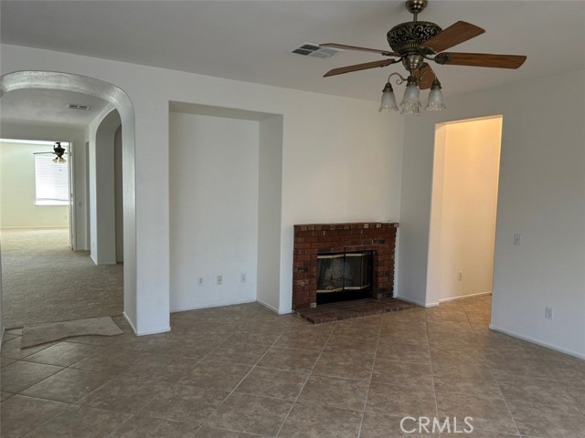 Detail Gallery Image 27 of 31 For 35921 Camelot Cir, Wildomar,  CA 92595 - 4 Beds | 2/1 Baths