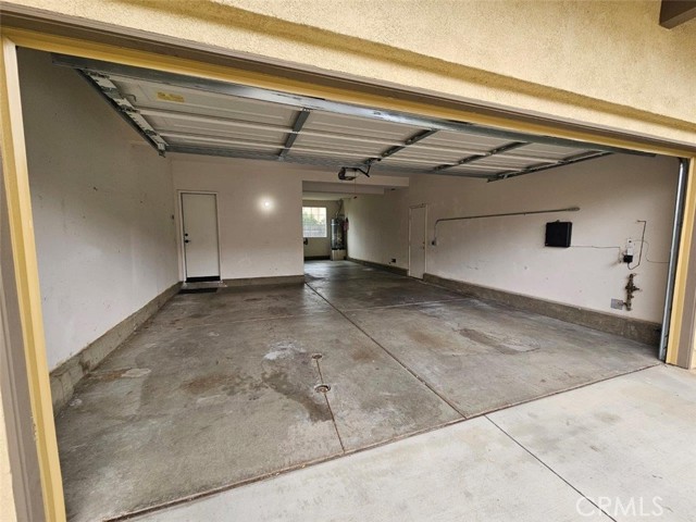 28469 Bruning Street, Murrieta CA: https://media.crmls.org/medias/b3a555e3-ecbd-4395-8051-c7961fafeb73.jpg