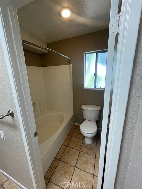 Detail Gallery Image 28 of 31 For 28706 Bridge Water Ln, Menifee,  CA 92584 - 4 Beds | 3 Baths