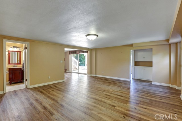 2307 Cameron Avenue, Covina CA: https://media.crmls.org/medias/b3a645db-1a50-4cd4-bba9-f3434c5a6219.jpg
