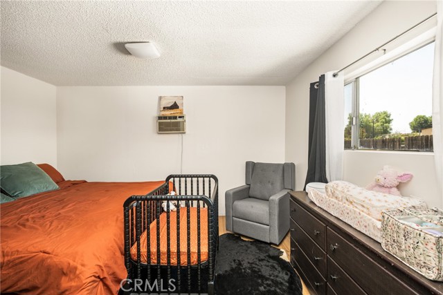 1014 7th Street, Norco CA: https://media.crmls.org/medias/b3a69d74-6e92-4064-9fe5-e5c6d335cac8.jpg