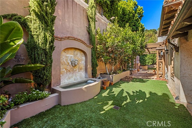 Detail Gallery Image 67 of 74 For 1316 Beverly Grove Pl, Beverly Hills,  CA 90210 - 5 Beds | 7/2 Baths