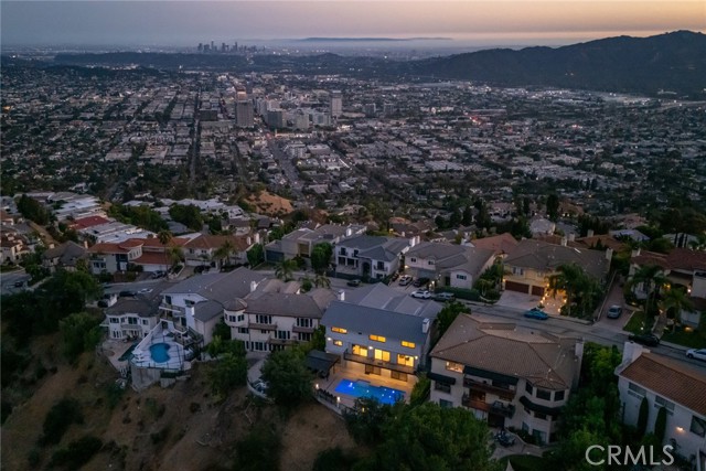 Detail Gallery Image 59 of 62 For 2111 Rimcrest Dr, Glendale,  CA 91207 - 4 Beds | 5 Baths