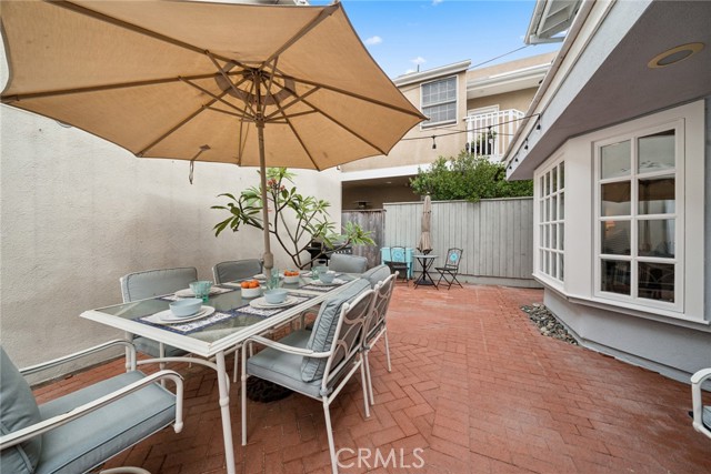 Detail Gallery Image 17 of 20 For 117 Amethyst Ave, Newport Beach,  CA 92662 - 3 Beds | 2 Baths