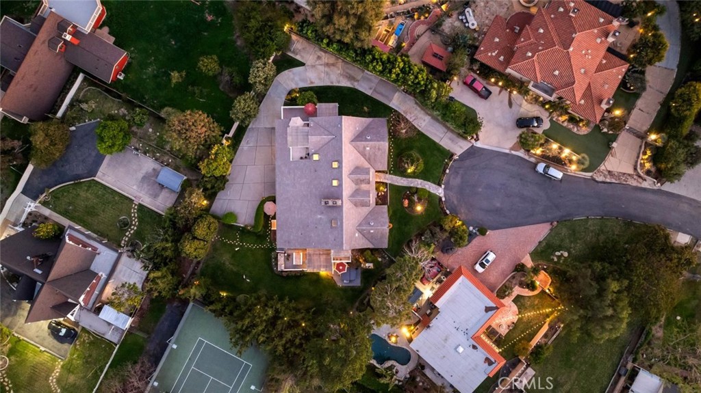 https://media.crmls.org/medias/b3a7f2cf-7fc5-444b-83c6-db0ad694d661.jpg?preset=X-Large