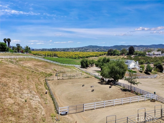 Detail Gallery Image 20 of 20 For 40570 Beaujolais Court, Temecula,  CA 92592 - 5 Beds | 4 Baths