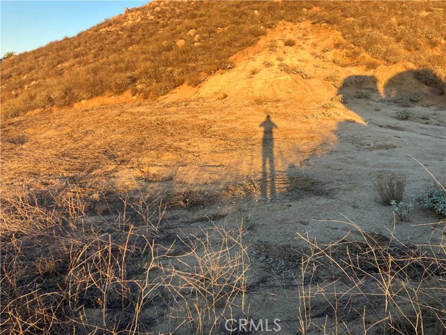 Detail Gallery Image 11 of 16 For 29620 Broadview, Lake Mathews,  CA 92570 - – Beds | – Baths