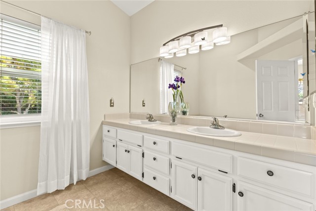 3097 Hudson Avenue, Chico CA: https://media.crmls.org/medias/b3a8dee3-8737-4a88-b377-070100de8100.jpg