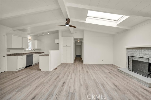 Detail Gallery Image 6 of 26 For 12773 Island Cir, Clearlake Oaks,  CA 95423 - 3 Beds | 1/1 Baths