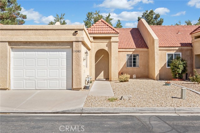 Detail Gallery Image 1 of 9 For 19050 Frances St, Apple Valley,  CA 92308 - 2 Beds | 2 Baths