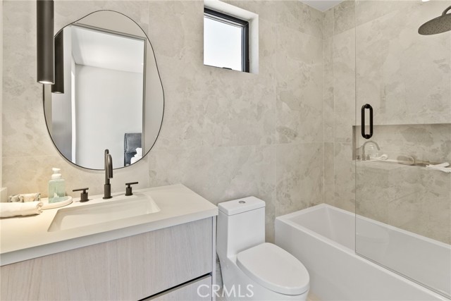 Detail Gallery Image 50 of 75 For 14738 Otsego St, Sherman Oaks,  CA 91403 - 5 Beds | 5/1 Baths