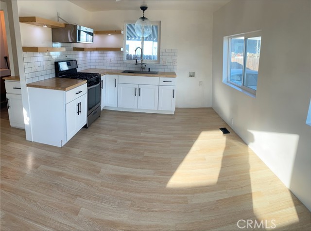 Detail Gallery Image 5 of 18 For 351 E Seventh St #31,  San Jacinto,  CA 92583 - 2 Beds | 1 Baths