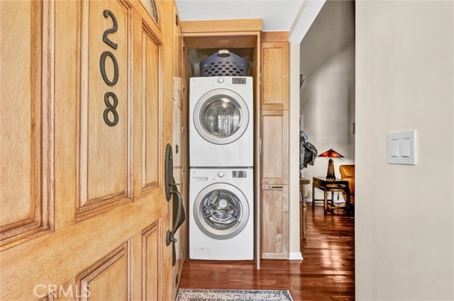 Detail Gallery Image 33 of 38 For 1730 Camden Ave #208,  Los Angeles,  CA 90025 - 2 Beds | 2 Baths