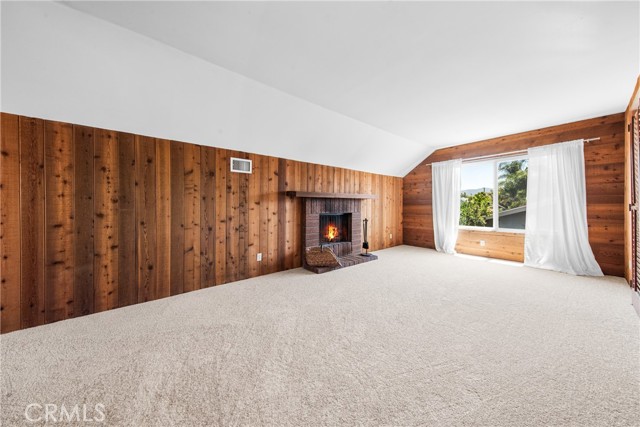 2060 Belgrave Court, Simi Valley CA: https://media.crmls.org/medias/b3abe8aa-e964-4b6a-a806-19bd672906f7.jpg
