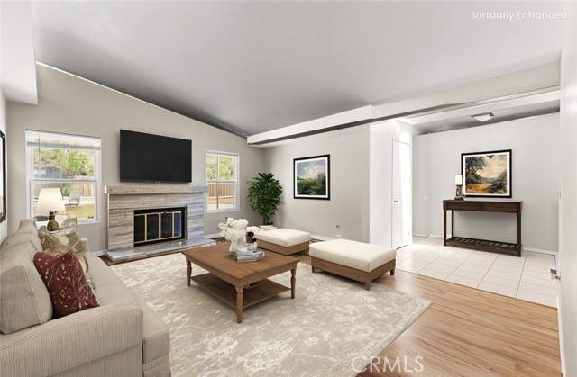 12011 Quantico Drive, Riverside CA: https://media.crmls.org/medias/b3ac3eb2-ce4e-477f-af95-a0ee95f2514e.jpg