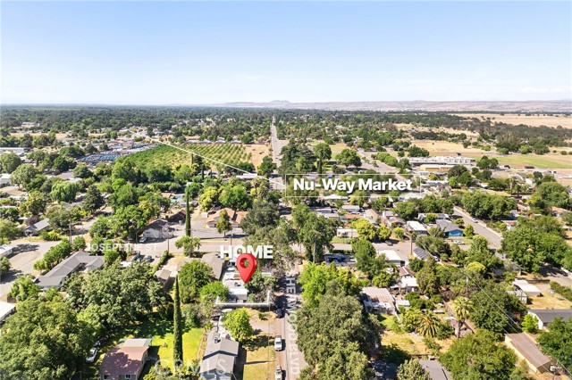 7791 Sherwood Boulevard, Los Molinos CA: https://media.crmls.org/medias/b3ac6c39-4aa1-49a9-b686-e394537afb39.jpg