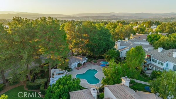 24444 Hampton Drive, Valencia CA: https://media.crmls.org/medias/b3ad3cce-7102-4a90-8248-d7db98e7cb6c.jpg