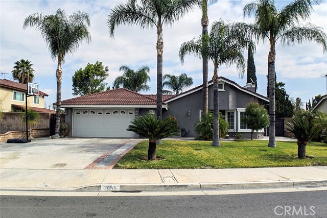 3053 Weatherby Dr, Riverside, CA 92503