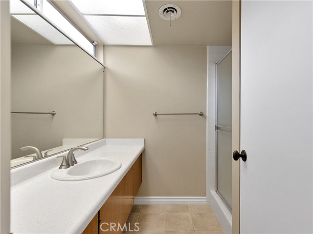 Detail Gallery Image 11 of 23 For 5322 Harvard, Westminster,  CA 92683 - 5 Beds | 3 Baths