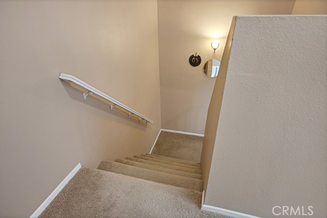 Detail Gallery Image 10 of 32 For 8834 Willis Ave 2a,  Panorama City,  CA 91402 - 3 Beds | 2/1 Baths